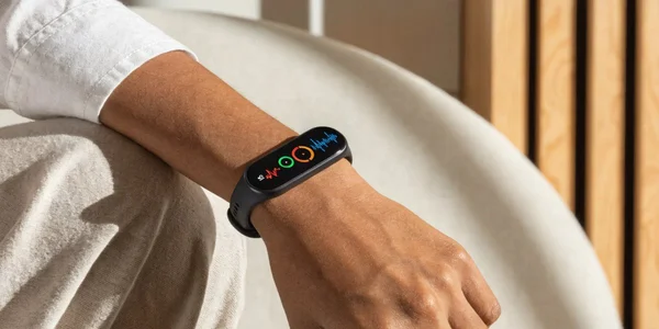 Xiaomi Mi Band 10: что нового в популярном фитнес-браслете
